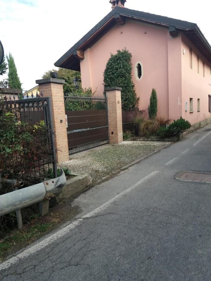 Il Cortiletto Bed & Breakfast Quartiano Luaran gambar