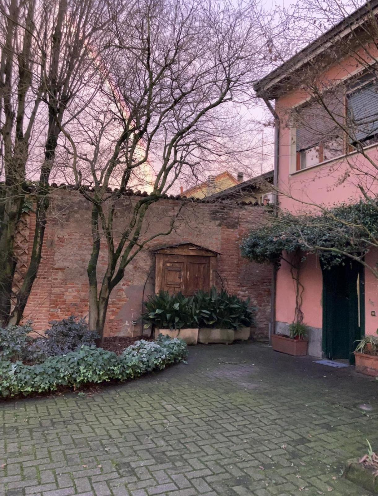 Il Cortiletto Bed & Breakfast Quartiano Luaran gambar